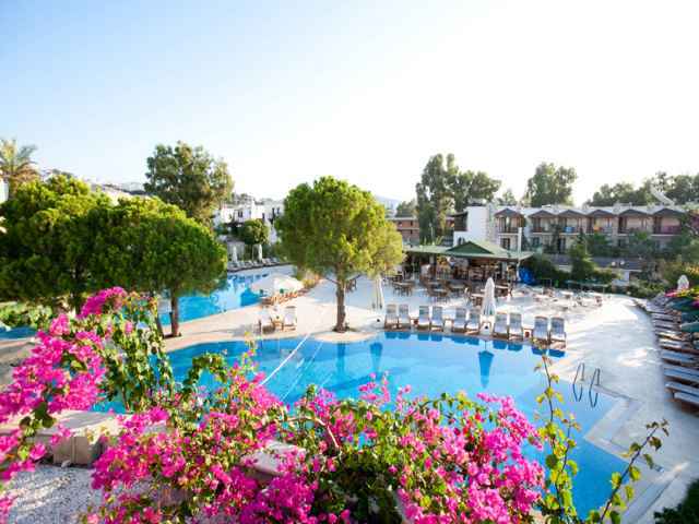 Royal Palm Beach Hotel Gümbet Esterno foto